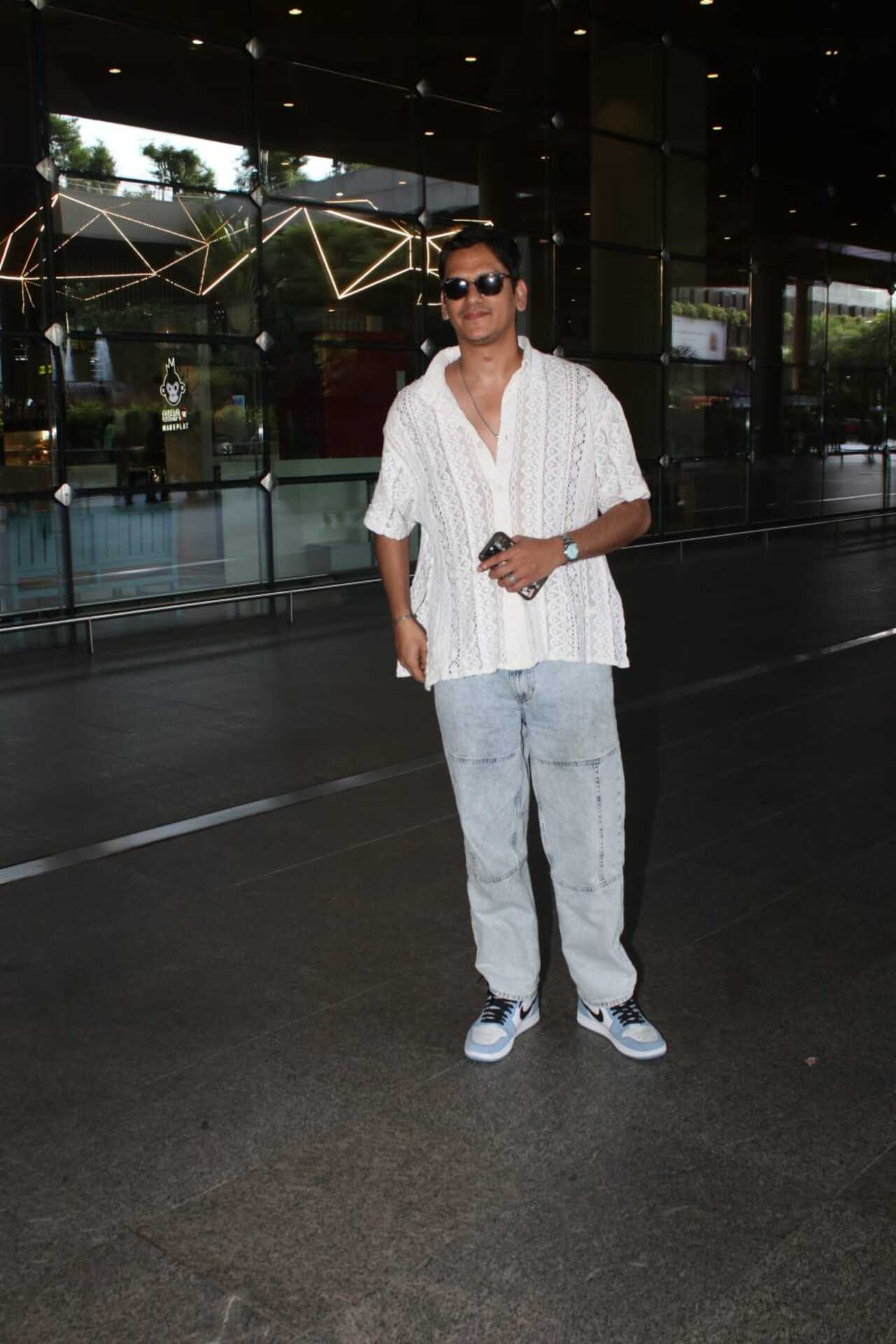 Vijay Varma was spotted at the airport as he returned to Mumbai with his ladylove Tamannaah Bhatia
